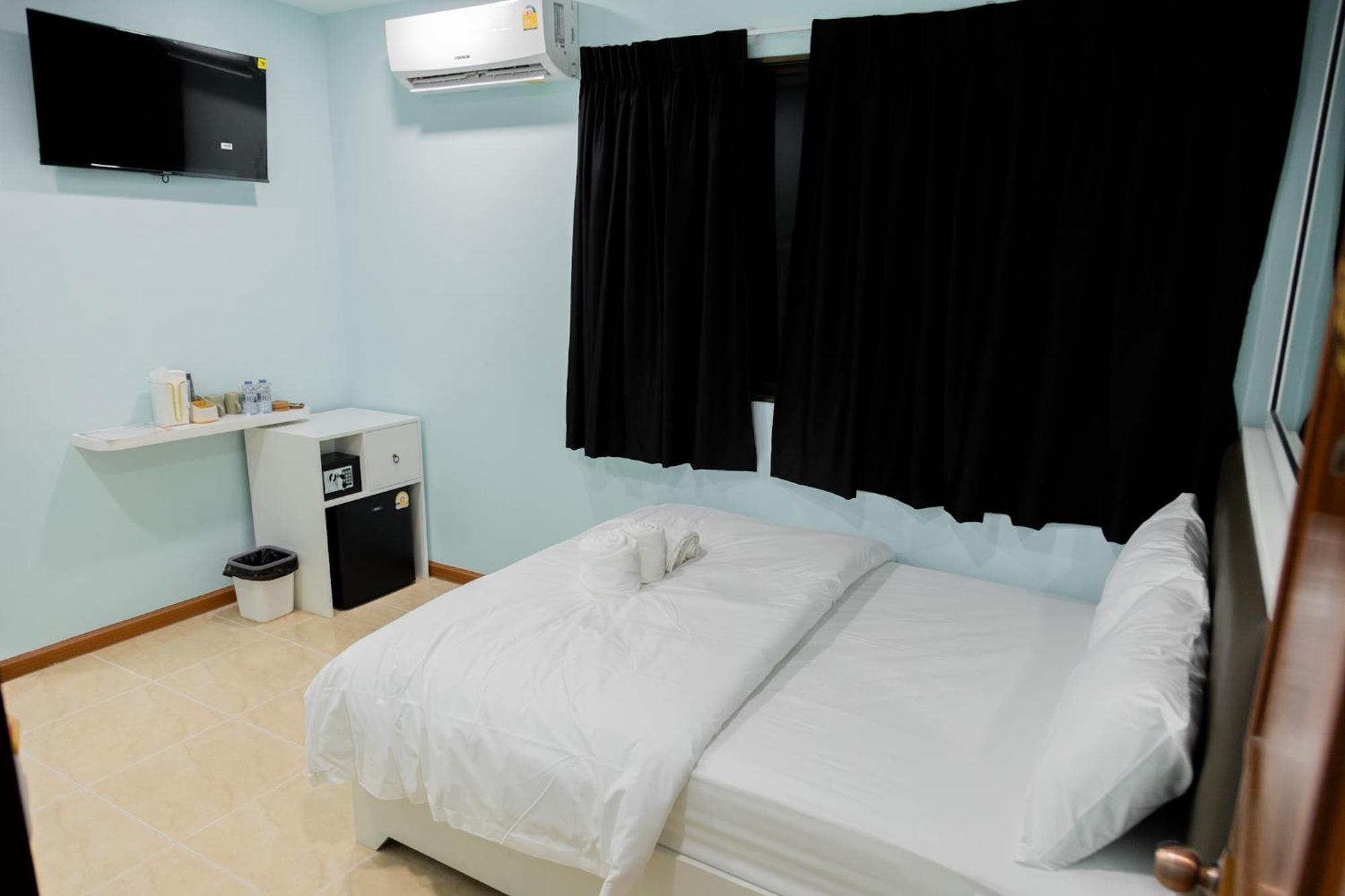 Cozy Stay Inn Bangkok Bagian luar foto