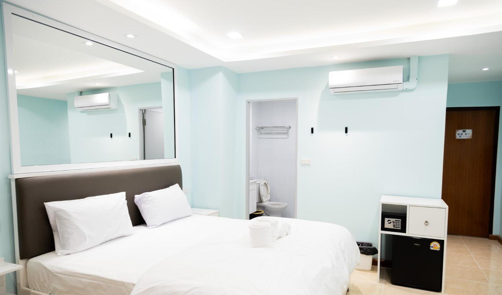 Cozy Stay Inn Bangkok Bagian luar foto