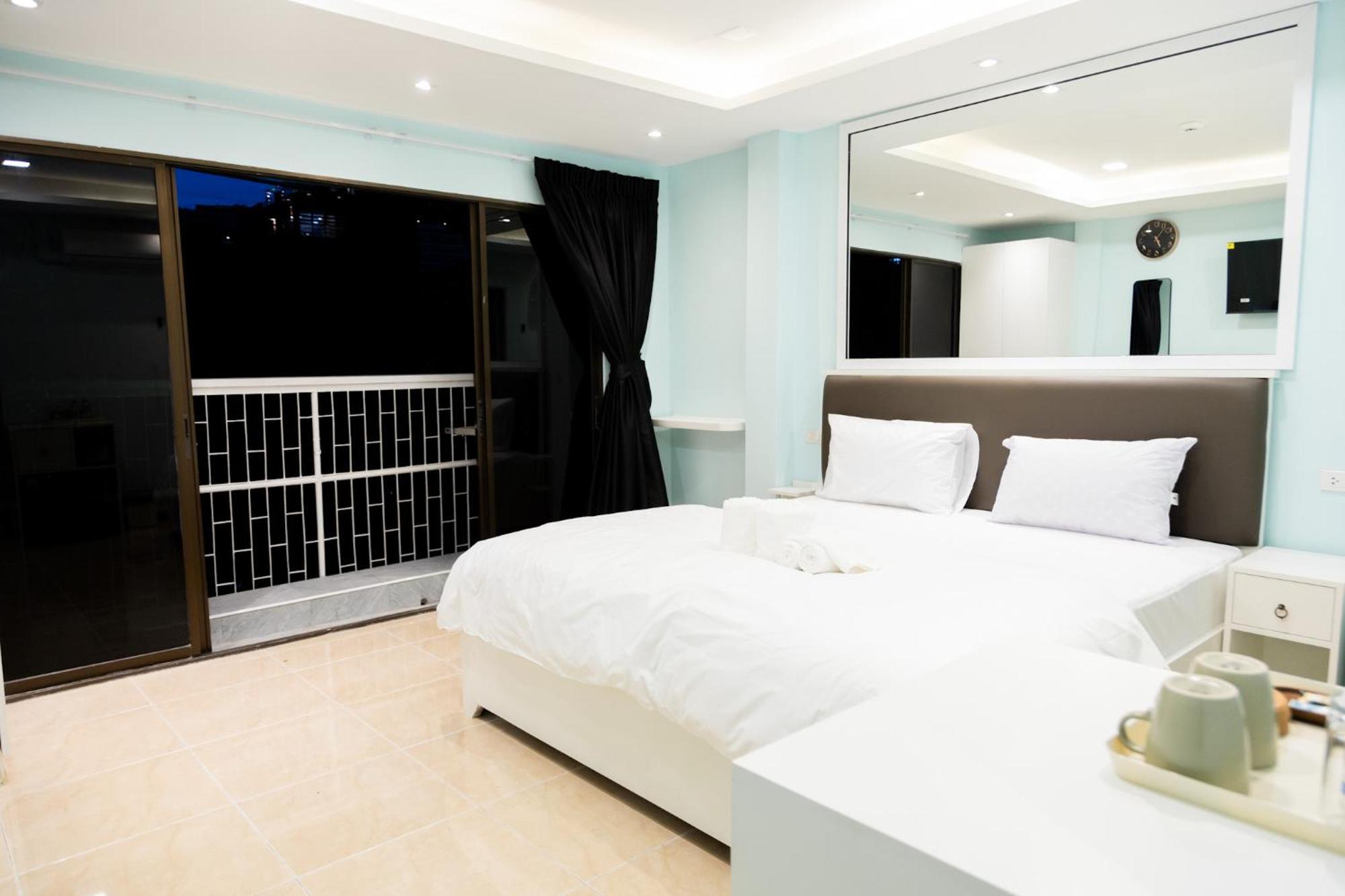 Cozy Stay Inn Bangkok Bagian luar foto
